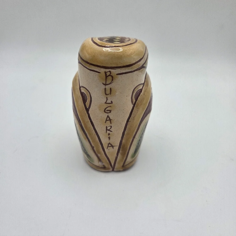 Handcrafted Bulgaruan Brown Owl Terra Cotta  Figurine - Picture 3 of 7